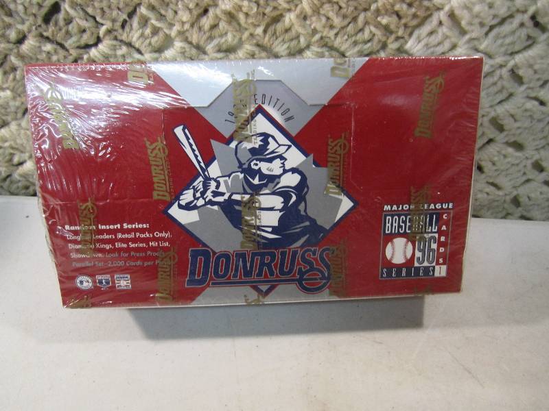 lot 66 image: 1996 Edition Donruss Series 1 Major...