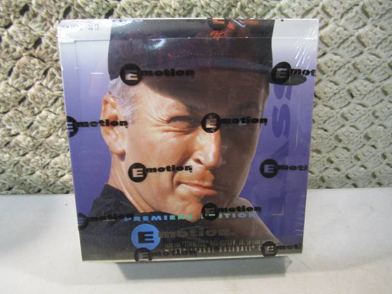 lot 68 image: 1995 Emotion Premium Edition Major ...