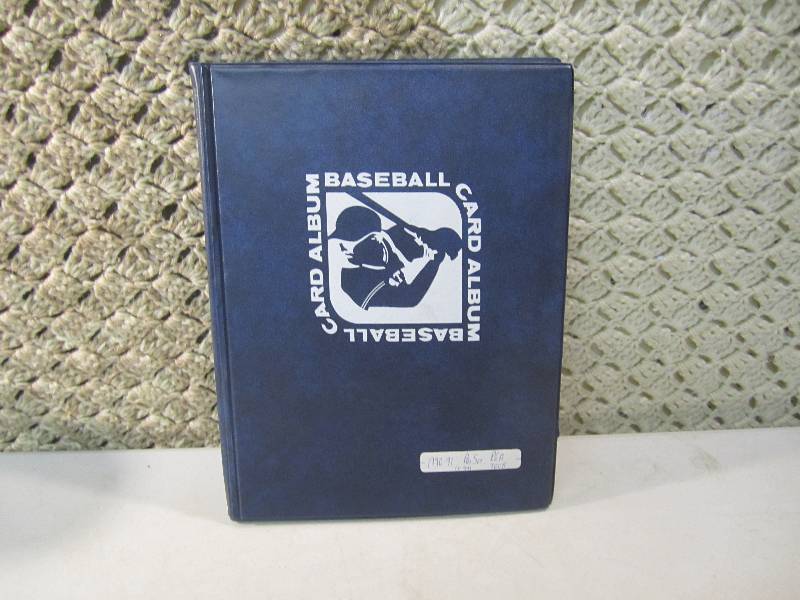 lot 77 image: 1990-91 Pro Set PGA Golf Cards in S...