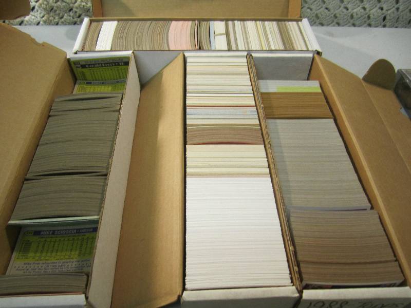 lot 84 image: 4 Boxes of Misc Sports Cards 80s 9...