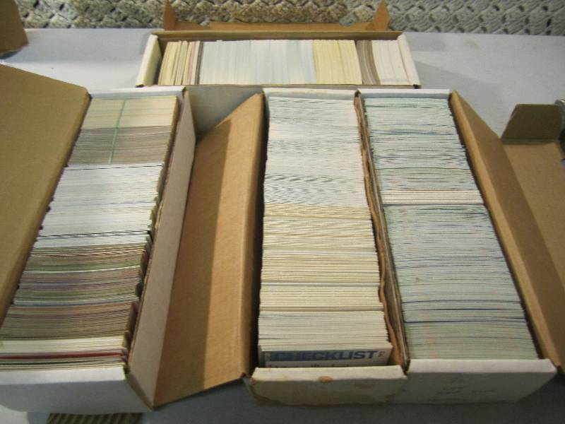lot 86 image: 4 Boxes of Misc Baseball Cards 80s...