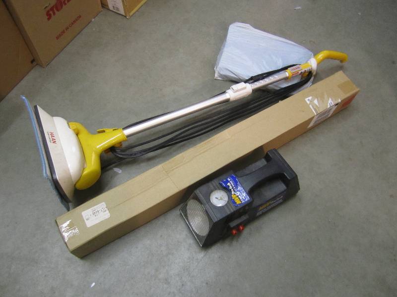 lot 106 image: Mixed Lot of Windshield Protector L...