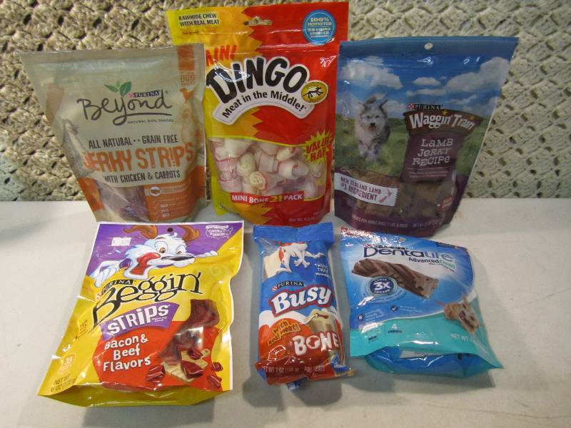 lot 117 image: Mixed Lot of Dog Treats and Chews B...