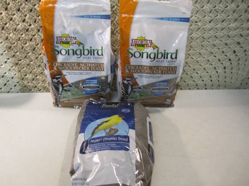 lot 118 image: Lot of 3 Bags Bird Seed 4 pound bag...