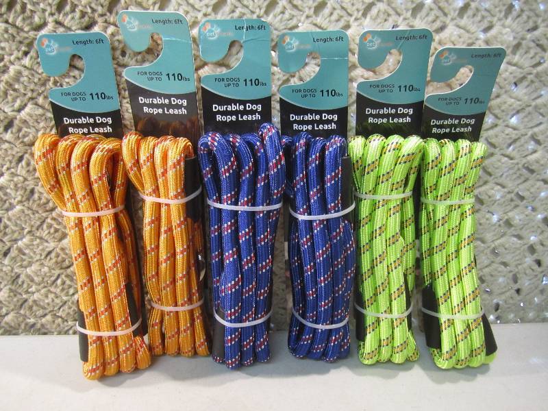lot 151 image: Lot of 6 - 6 foot Dog Leashes for D...
