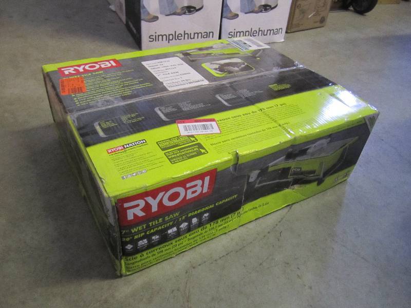 lot 160 image: Ryobi 7 Wet Tile Saw Open Box Unte...