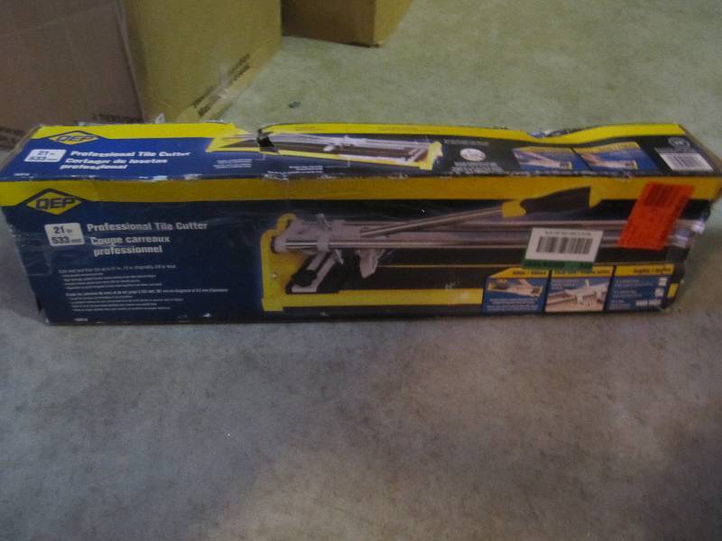 lot 177 image: QEP 21 Professional Tile Cutter Op...