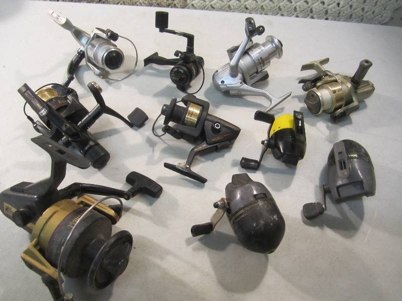 lot 201 image: Lot of 10 Misc Fishing Reels Some s...