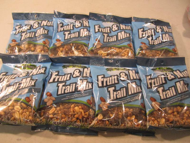 lot 221 image: Lot of 8 Bags Natures House Fruit &...