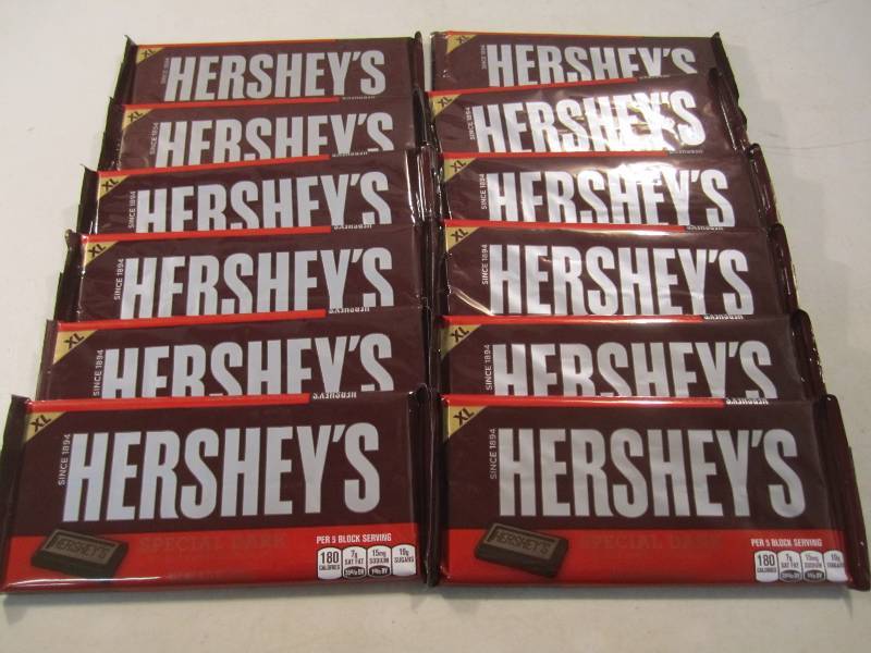 lot 274 image: Lot of 12 XL Hersheys Special Dark ...