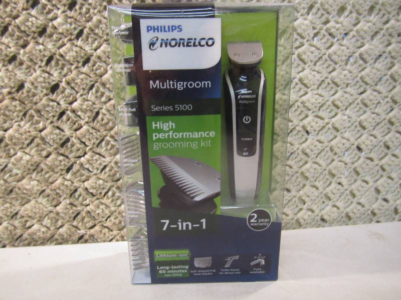 lot 281 image: Philips Norelco Multigroom Series 5...