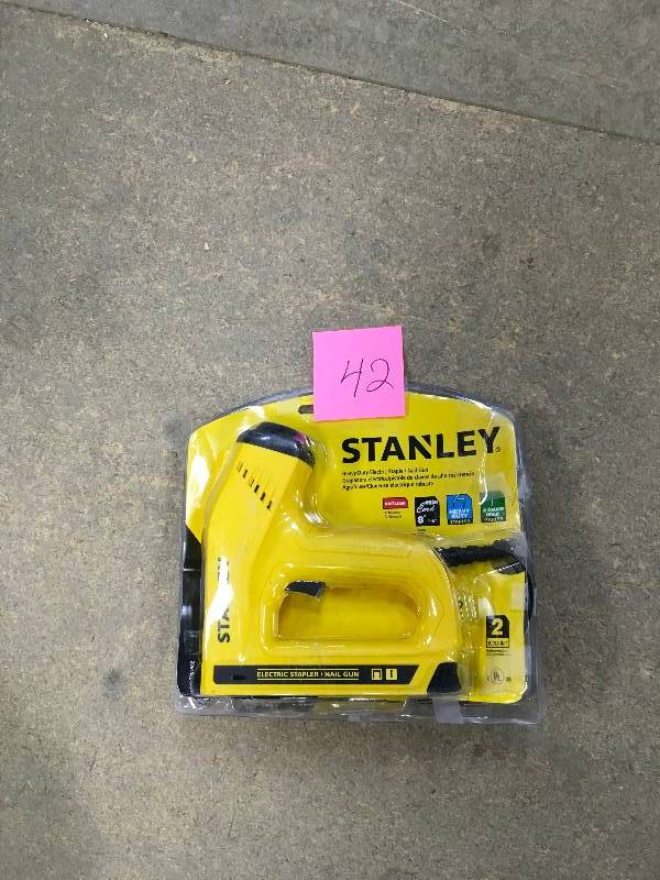Stanley 2-in-1 Electric Stapler and Strip Brad Nailer not used