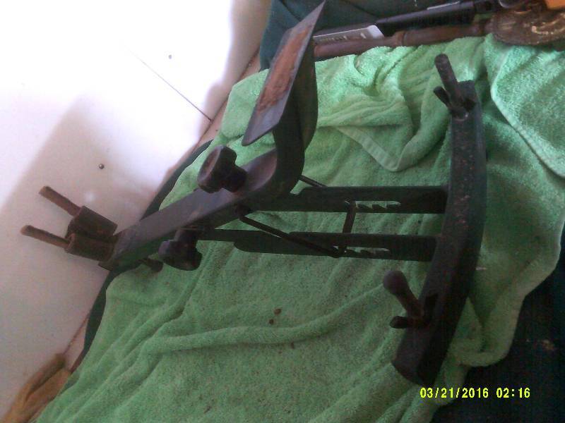 RIFLE TRIPOD