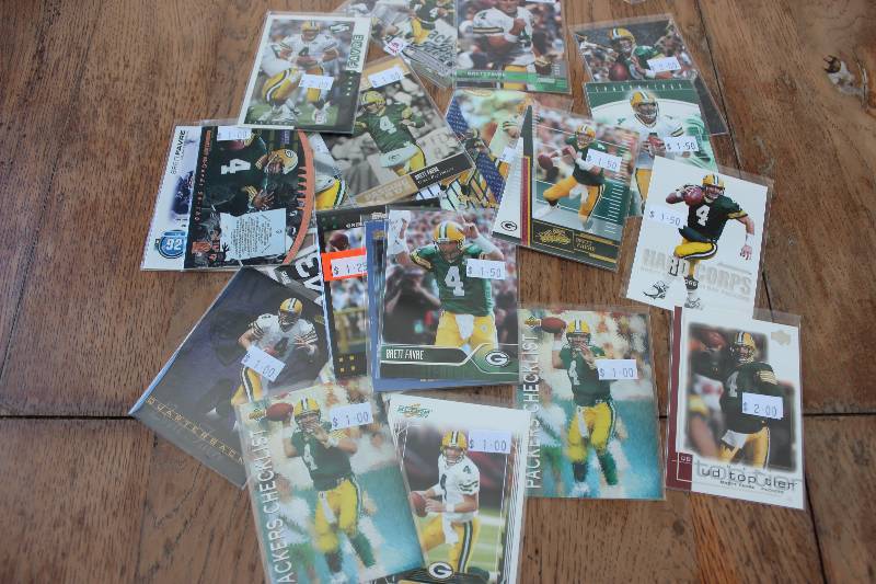 lot 27 image: 20 Brett Farve Cards...
