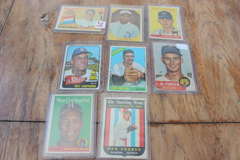 lot 34 image: 1950 and 1960 Baseball Cards...