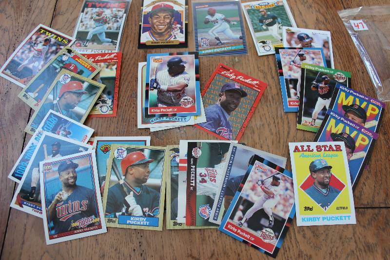 lot 47 image: 30 Kirby Puckett Cards...