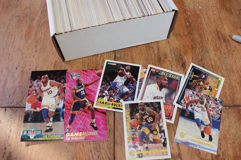lot 73 image: 400 Tim Hardaway Cards...