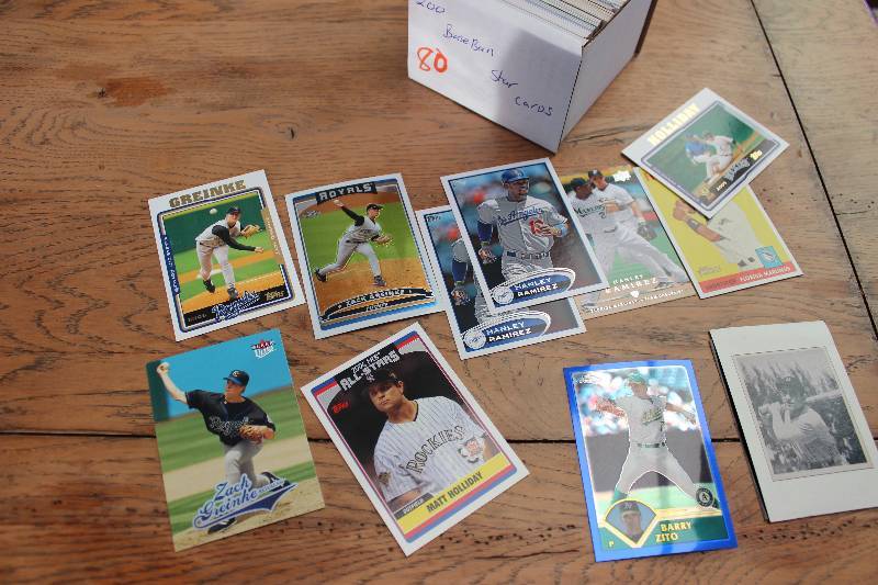 lot 80 image: 200 Baseball Star Cards...