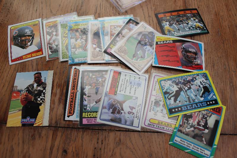 lot 84 image: 20 Walter Payton Cards...