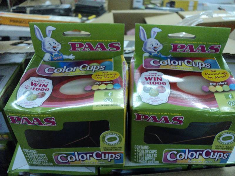 lot 236 image: 75 packages of coloring cups, baske...