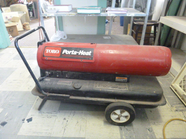 lot 44 image: Toro Porta-Heat Heater