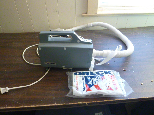 lot 53 image: Oreck Buster B. Vacuum