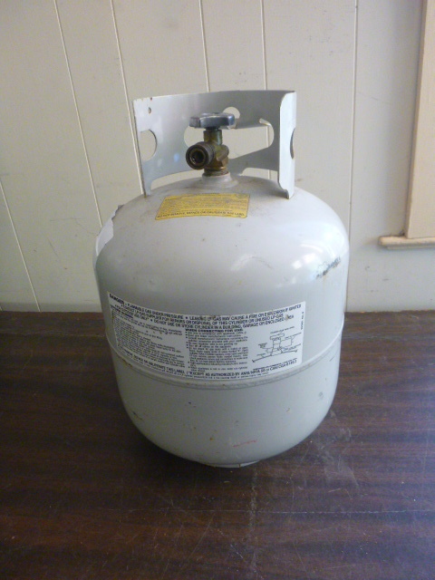 lot 74 image: LP Gas Tank