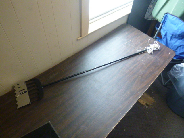 lot 103 image: Fishing Spear