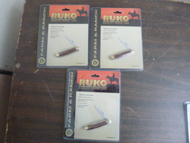 lot 121 image: 3 Ruko Pocket Knives
