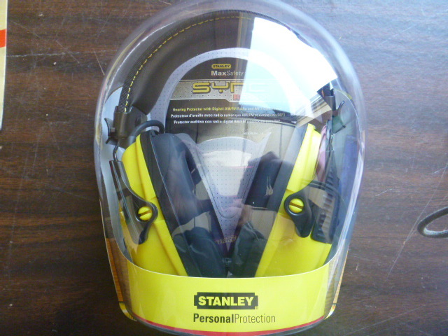 stanley radio earmuffs