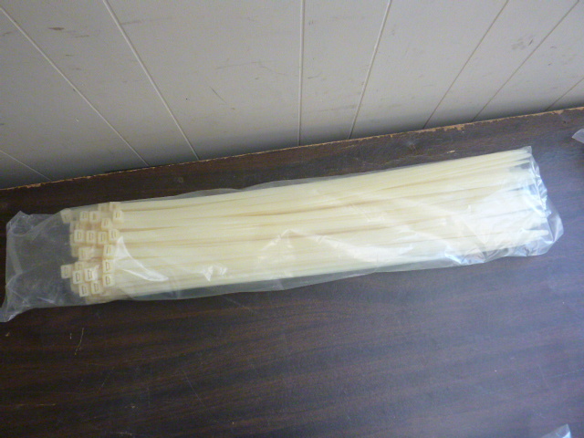lot 140 image: Approximately 50 Zip Ties