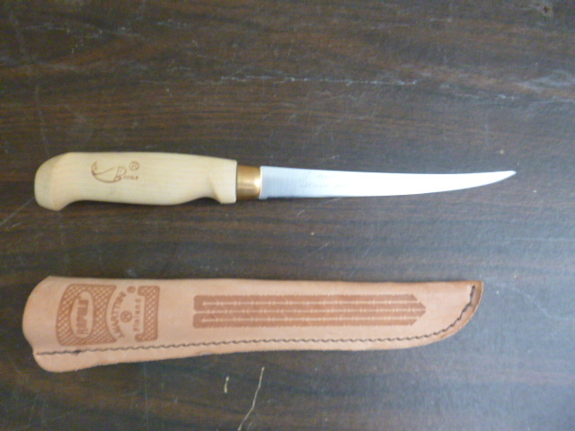 lot 151 image: Rapala Fillet Knife