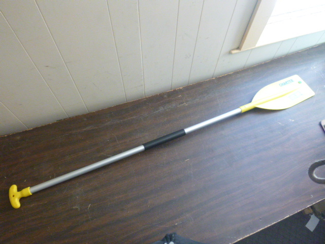 lot 177 image: Charter Accessories Aluminum Paddle