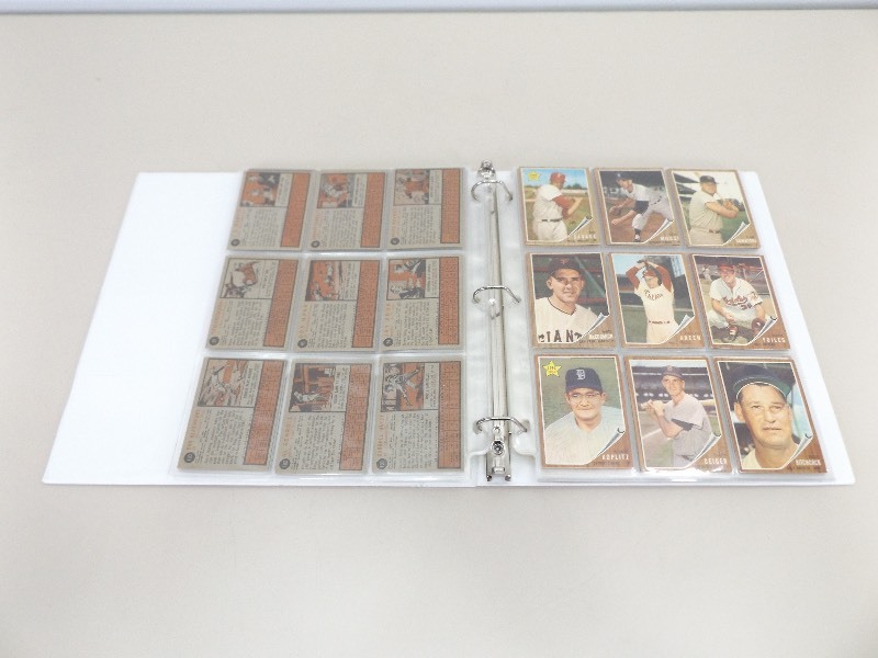 1962 HIGH GRADE Topps Baseball Cards in Binder