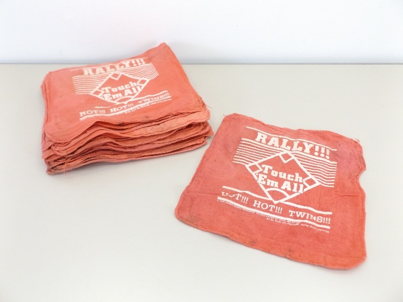 Lot of Minnesota Twins 1991 World Series Hankies