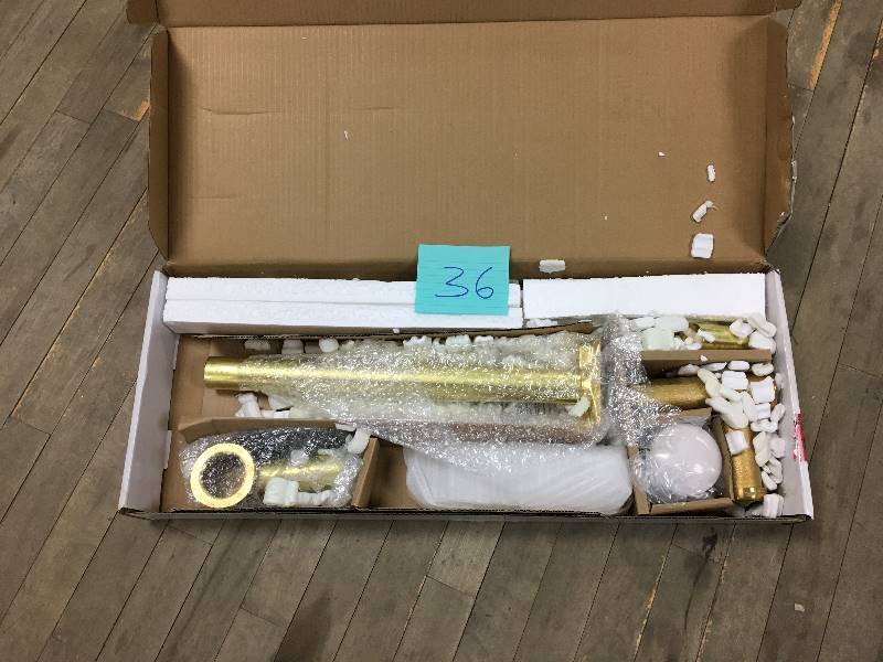 lot 36 image: American Standard Deep Soak Max 1-12 in. Brass Drain open box not used