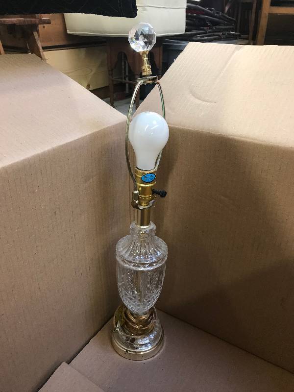 lot 507 image: 3 TABLE LAMPS