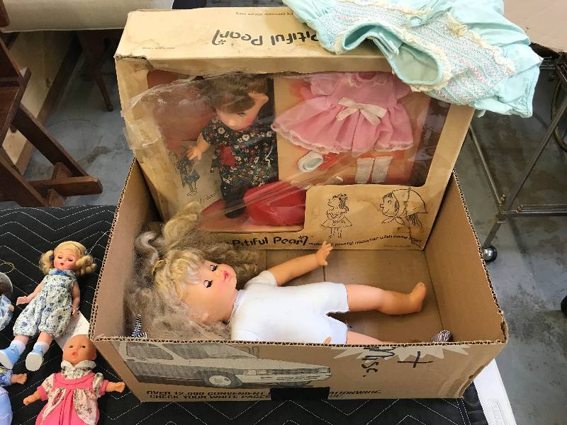 lot 378 image: POOR PITIFUL PEARL DOLL AND TINY DOLLS