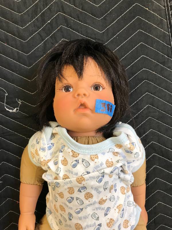lot 382 image: LEE MIDDLETON REVA DOLL