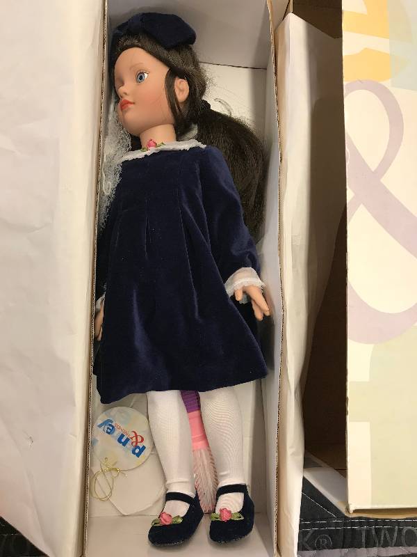 lot 403 image: TONNER PENNY & FRIENDS DOLL