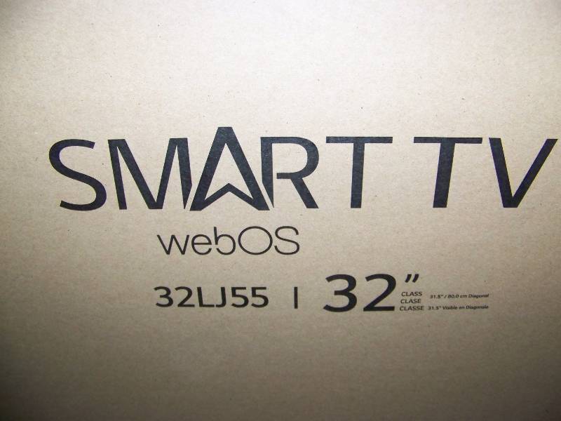 lot 5 image: 32, LG, HD, SMART, LED, TV  Television - NEW IN BOX