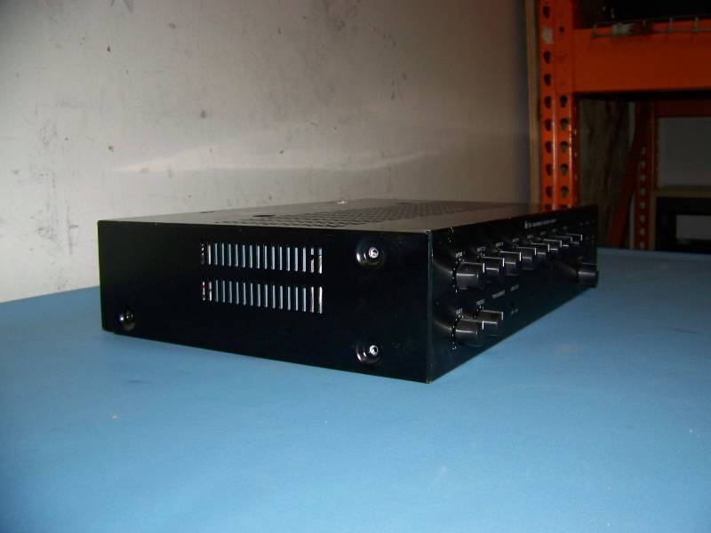 lot 46 image: TOA, 900 Series II, 8 Channel Mixer  Power Amplifier  Amp