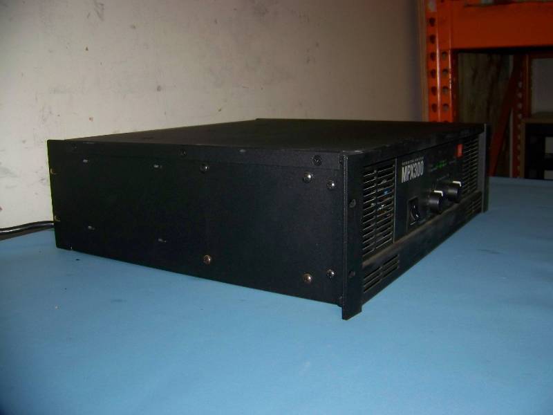 lot 39 image: JBL, MPX300, 2-Channel, Professional Amplifier  Amp