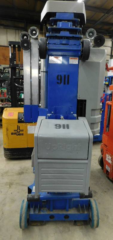 lot 21 image: 1996 Upright UL25 Push Around Access Platform