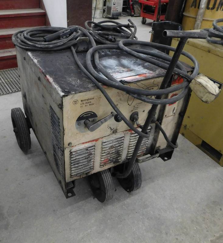 lot 50 image: Portable Westinghouse Lifeguard DC Arc Welder