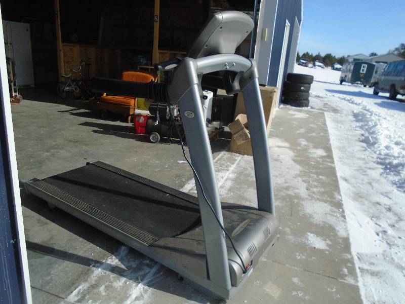 Treadmill T9500