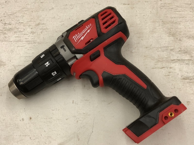 Milwaukee M18 Cordless Lithium-Ion ...