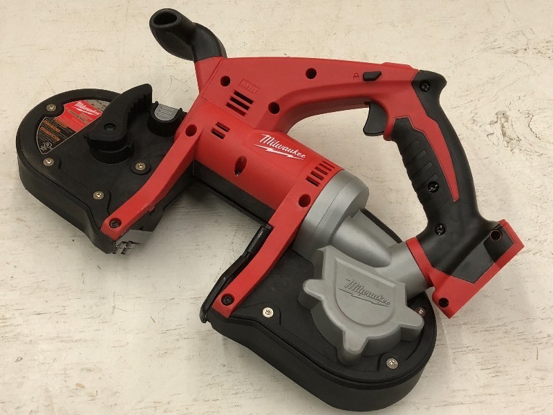 Milwaukee M8 Cordless Lithium-Ion ...
