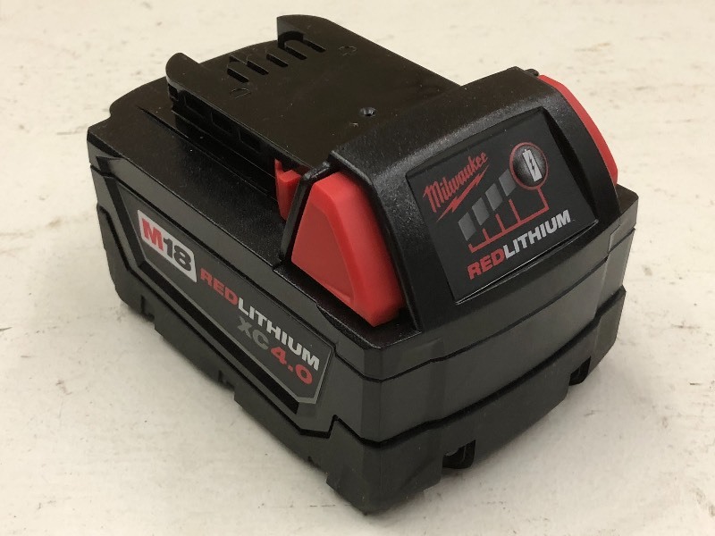 Milwaukee M18 Red Lithium XC 4.0 Ex...