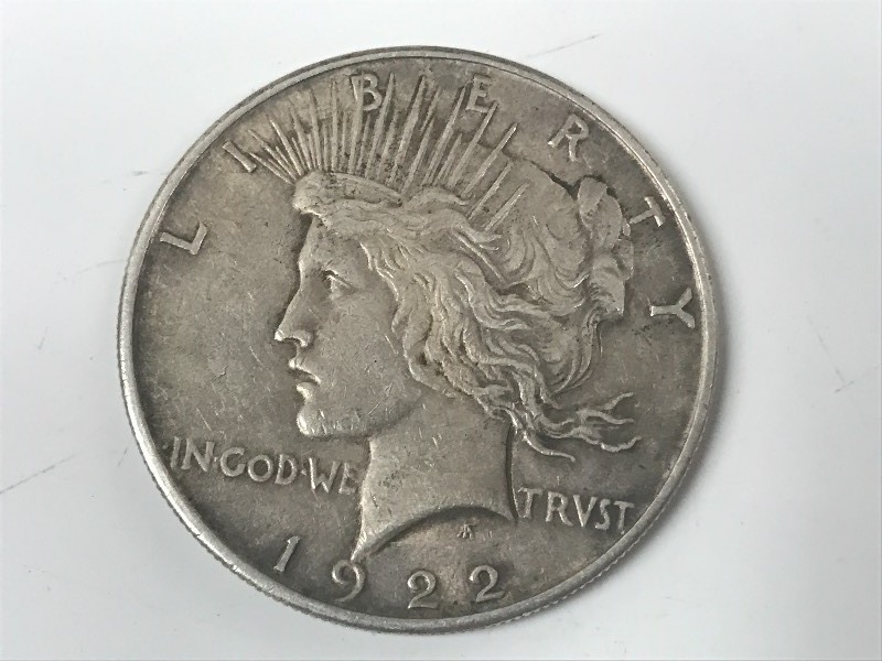 lot 43 image: 1922 Peace Silver Dollar ...